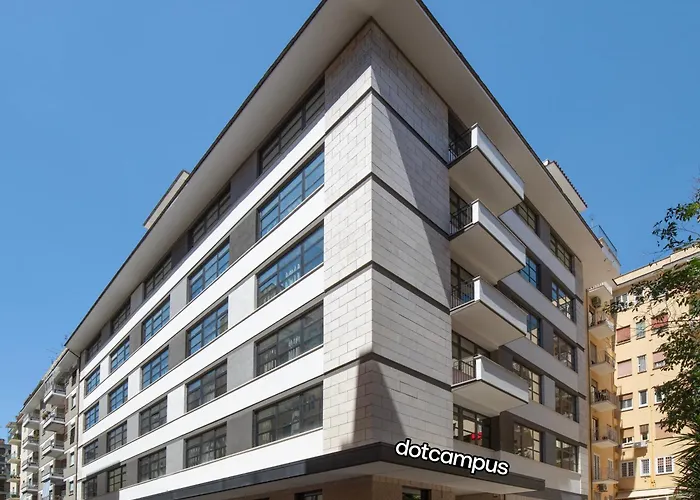 Hotel Dotcampus Center 3*