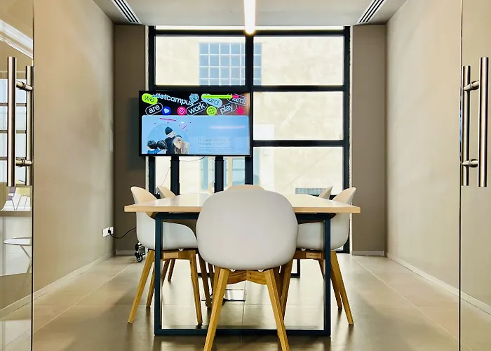 Dotcampus Center Ξενοδοχείο 3*